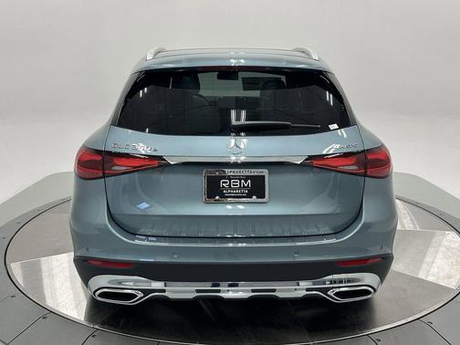 2026 Mercedes-Benz GLC 350e Base