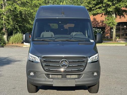 2024 Mercedes-Benz Sprinter 2500 Standard Roof