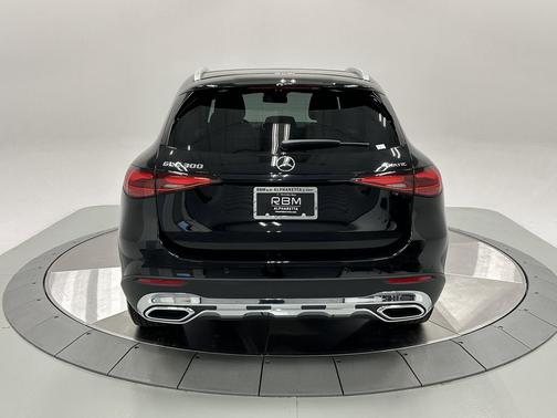 2025 Mercedes-Benz GLC 300 4MATIC
