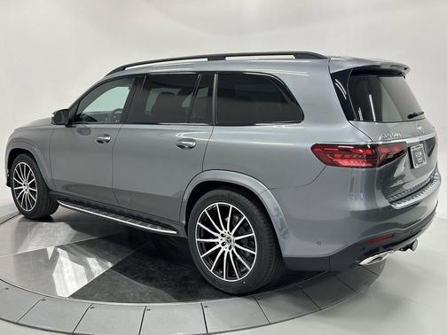 2026 Mercedes-Benz GLS 580 4MATIC