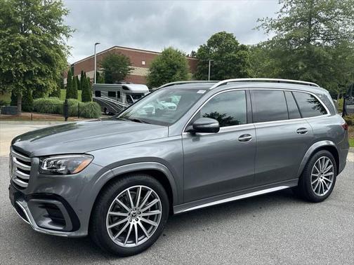 2025 Mercedes-Benz GLS 450 4MATIC