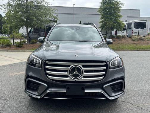 2025 Mercedes-Benz GLS 450 4MATIC