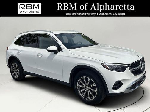 White 2025 Mercedes-Benz GLC 300 4MATIC