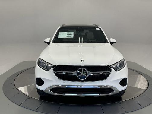 2026 Mercedes-Benz GLC 300 4MATIC