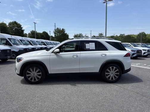 White 2024 Mercedes-Benz GLE 350 4MATIC