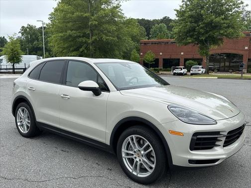 2022 Porsche Cayenne
