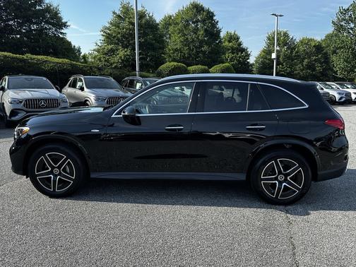 Black 2025 Mercedes-Benz GLC 350e Base
