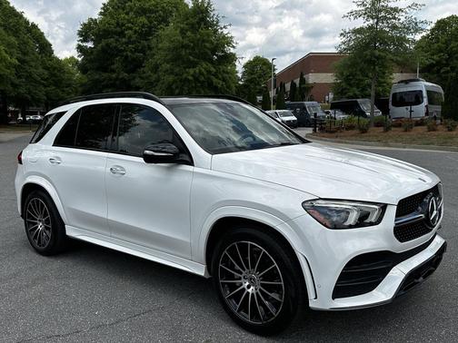 White 2022 Mercedes-Benz GLE 350 Base