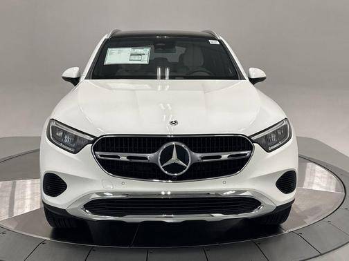 2026 Mercedes-Benz GLC 300 4MATIC