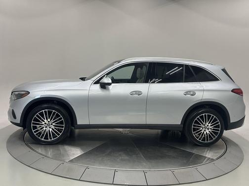 2023 Mercedes-Benz GLC 300 Base