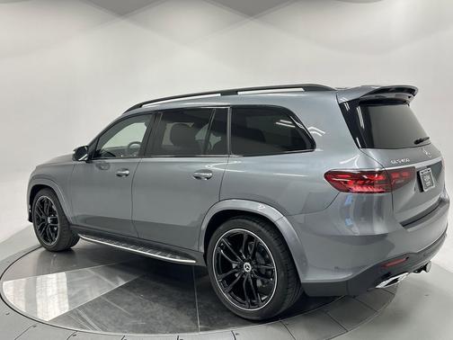 2024 Mercedes-Benz GLS 450 4MATIC