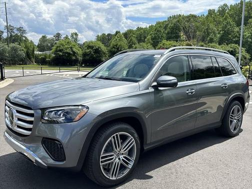 2025 Mercedes-Benz GLS 450 4MATIC