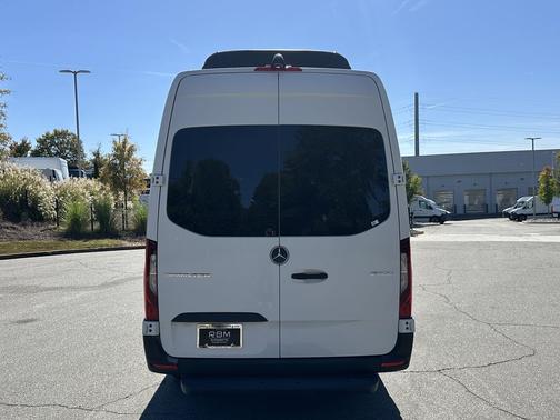 2022 Mercedes-Benz Sprinter 2500 High Roof