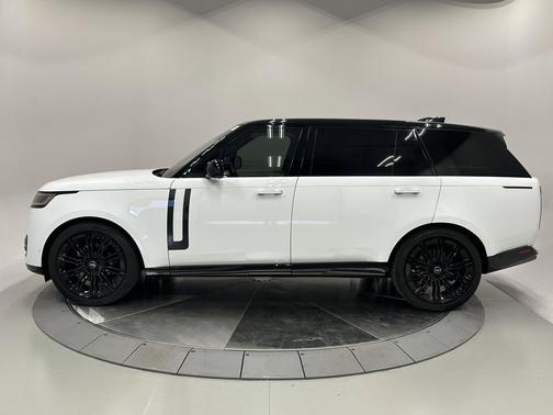 2023 Land Rover Range Rover P400 SE