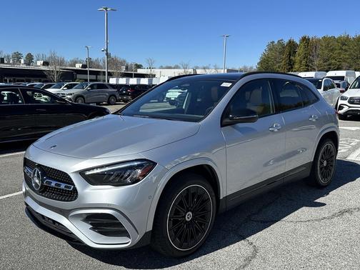2025 Mercedes-Benz GLA 250 4MATIC