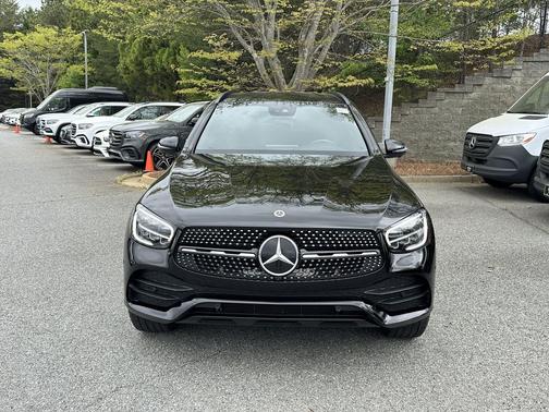 Black 2022 Mercedes-Benz GLC 300 Base