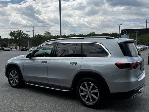 Silver 2023 Mercedes-Benz GLS 450 4MATIC