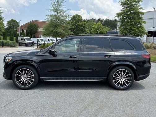 2025 Mercedes-Benz GLS 580 4MATIC