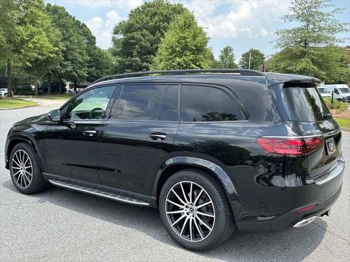 2025 Mercedes-Benz GLS 580 4MATIC