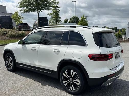 2025 Mercedes-Benz GLB 250 4MATIC