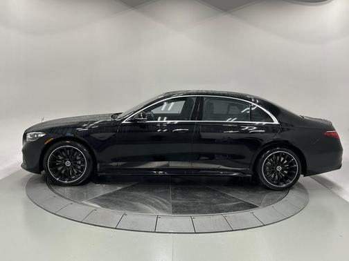 2022 Mercedes-Benz S-Class 4MATIC
