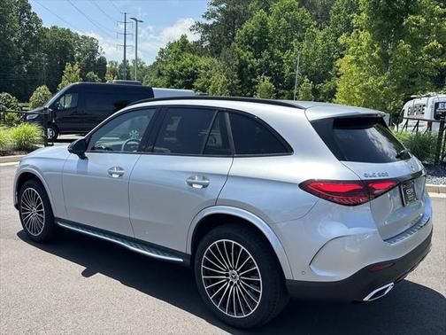 2025 Mercedes-Benz GLC 300 4MATIC