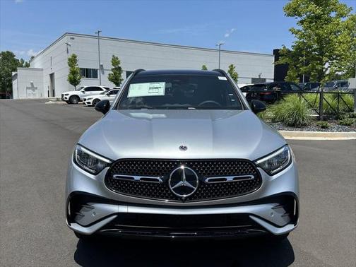 2025 Mercedes-Benz GLC 300 4MATIC