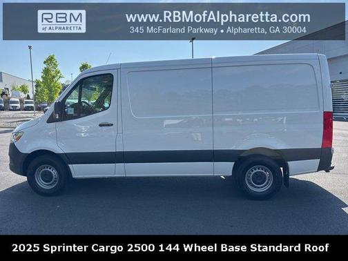 2025 Mercedes-Benz Sprinter 2500 Standard Roof