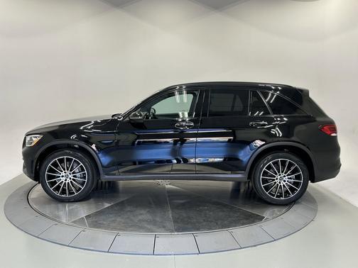 2022 Mercedes-Benz GLC 300 Base