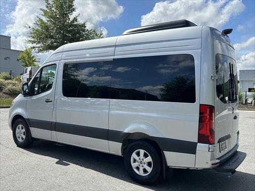 2024 Mercedes-Benz Sprinter 2500 Standard Roof