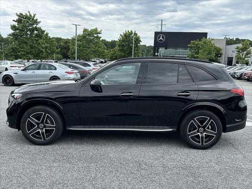 2023 Mercedes-Benz GLC 300 4MATIC