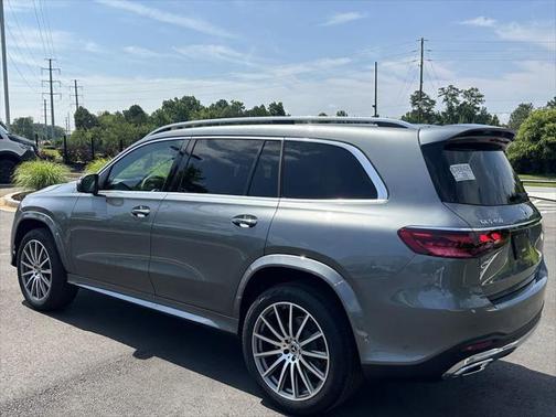 2025 Mercedes-Benz GLS 450 4MATIC