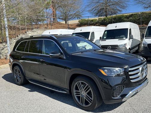 2025 Mercedes-Benz GLS 450 4MATIC