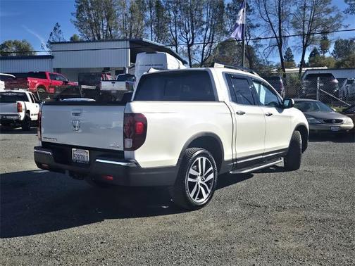 2017 Honda Ridgeline RTL-E