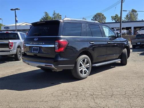 2023 Ford Expedition LIMITED