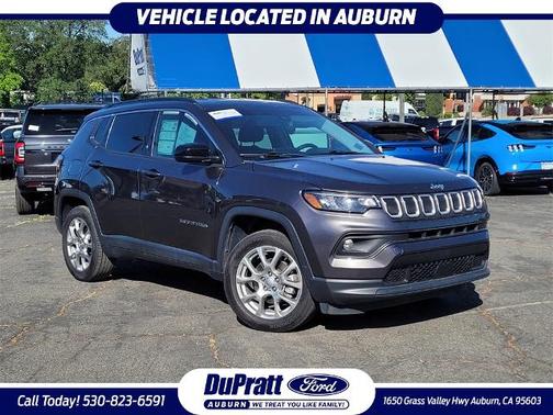 2022 Jeep Compass LATITUDE LUX