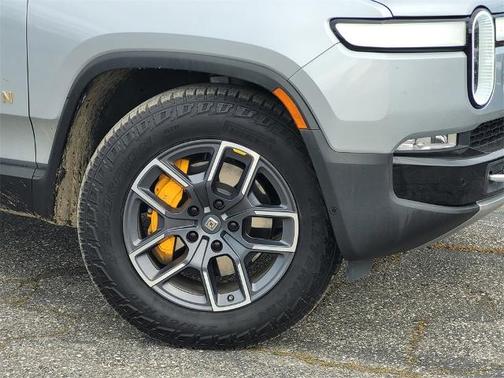 2022 Rivian R1T ADVENTURE