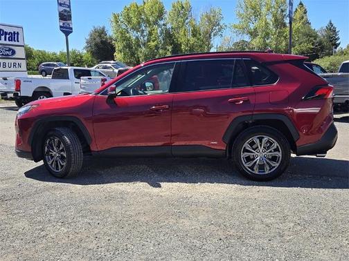 2022 Toyota RAV4 XLE PREMIUM