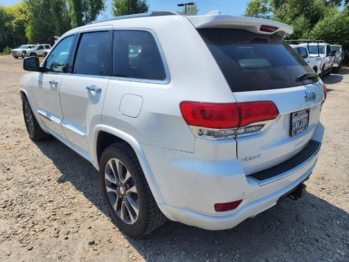 2017 Jeep Grand Cherokee OVERLAND
