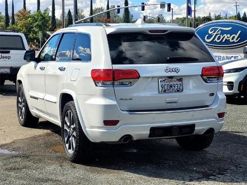 2017 Jeep Grand Cherokee OVERLAND