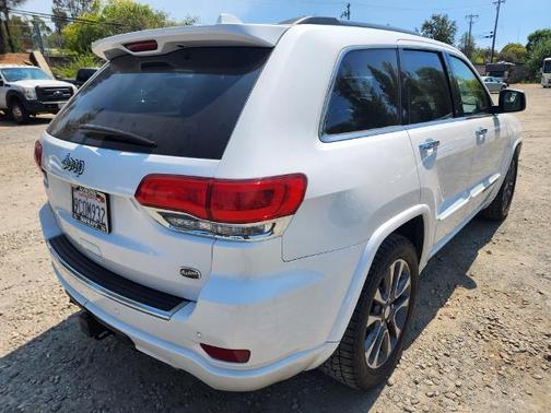 2017 Jeep Grand Cherokee OVERLAND