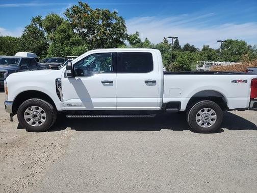 2024 Ford F-250 XLT