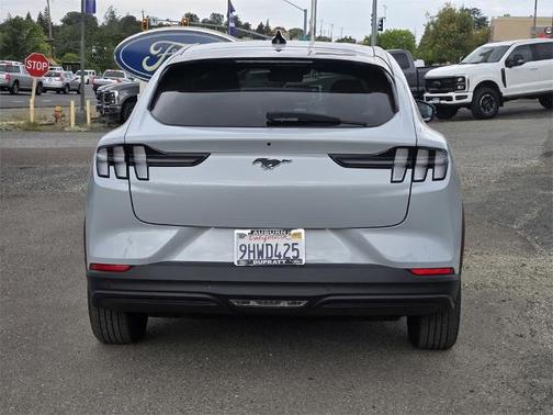 2023 Ford Mustang Mach-E SELECT
