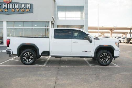 2021 GMC Sierra 2500 AT4