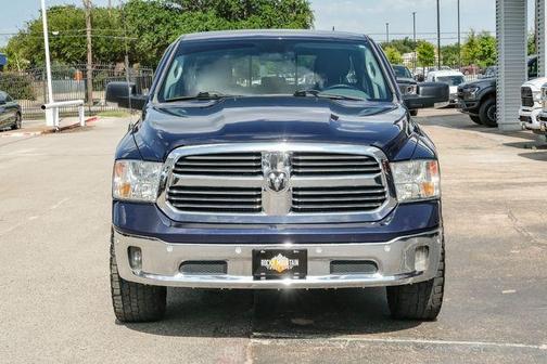 2015 RAM 1500 SLT