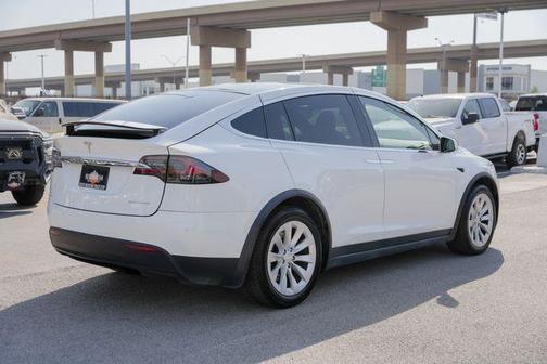 Pearl White Multi 2021 Tesla Model X Long Range