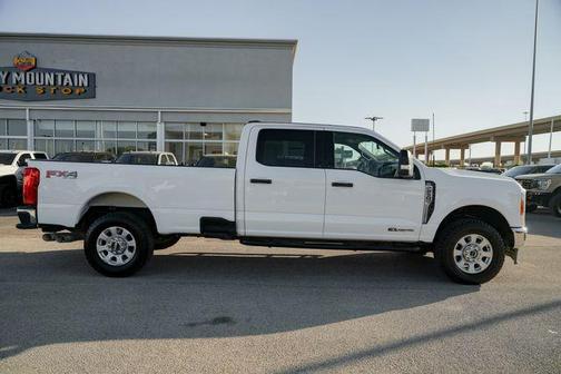2023 Ford F-250 XLT