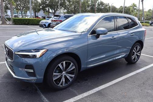 2023 Volvo XC60 B5 Plus Bright Theme