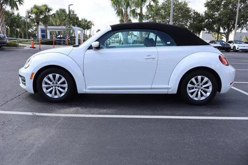 2018 Volkswagen Beetle 2.0T S