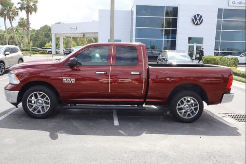 Delmonico Red Pearlcoat 2018 RAM 1500 SLT